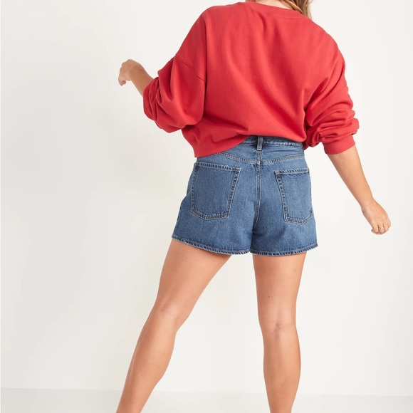 NWT OLD NAVY High-Waisted Button-Fly Slouchy Straight Non-Stretch Jean Short - Picture 4 of 5